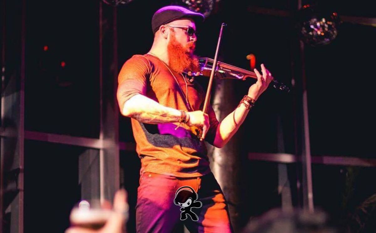 Vinícius Faza - Like a Stone (Post Rock)