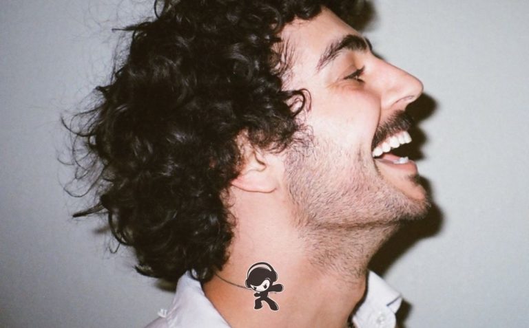 sander777 - we can change this together (Experimental Electronic)