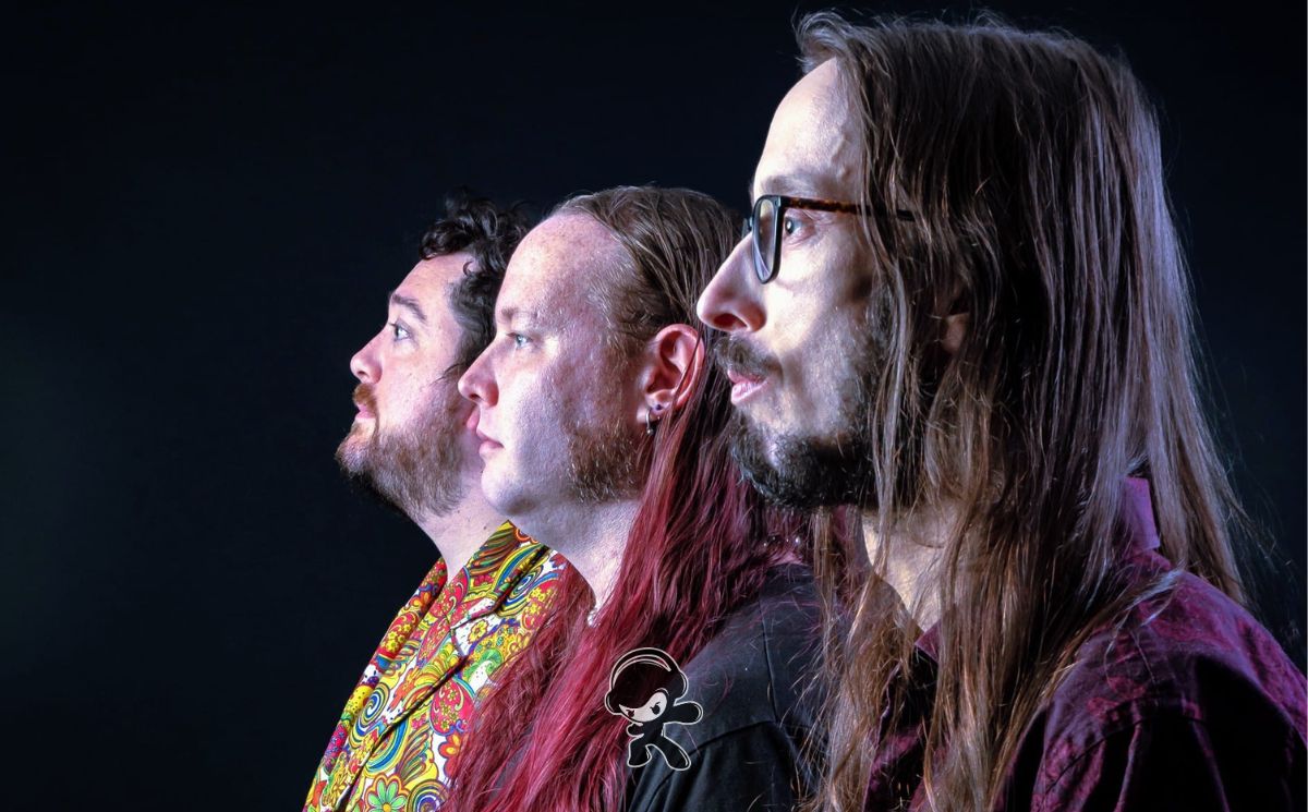 Groove Moose - Let Me Shake You (Alternative Rock)