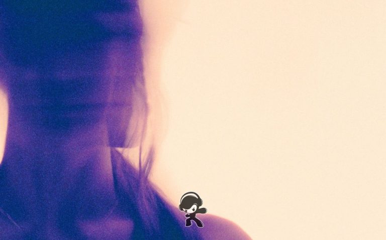 Meleetah - Straight Through My Hands (Dream Pop)