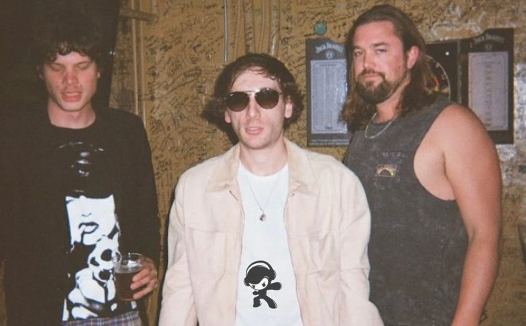 Mikey Demilio - 2 Dead In New Brunswick (Indie Rock)