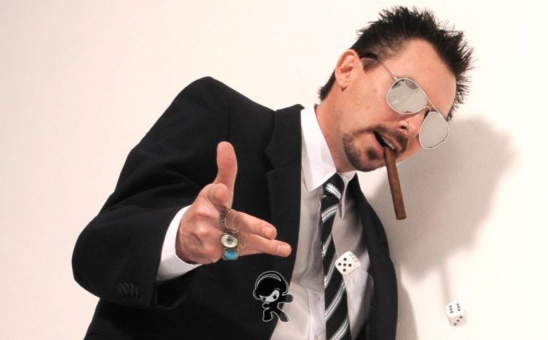 Simon Chainsaw - Anytime (Hard Rock)