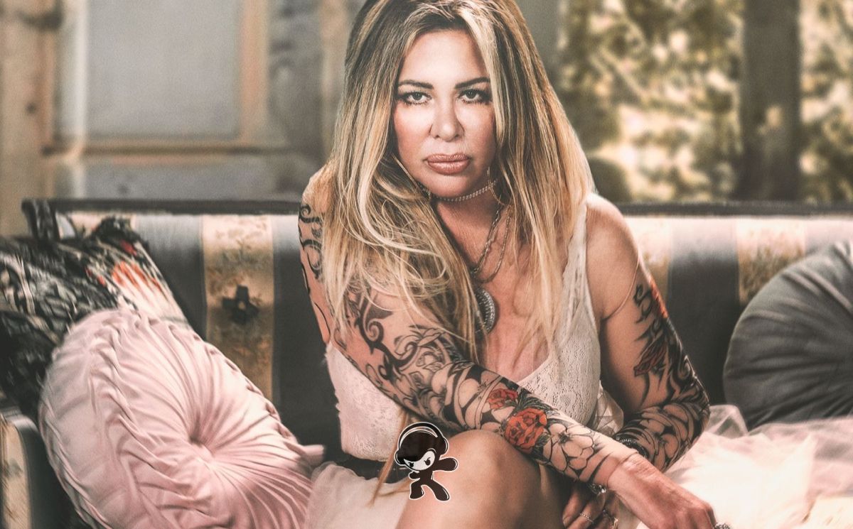 Talon Rose - Under Ur Spell (R&B)