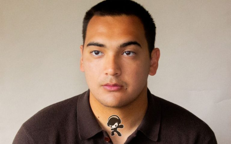 Téo Amo - THE BADDEST (Electro Pop)