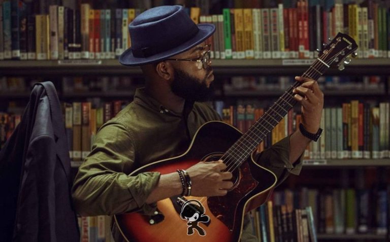 August Chuks - Tell (Indie R&B)