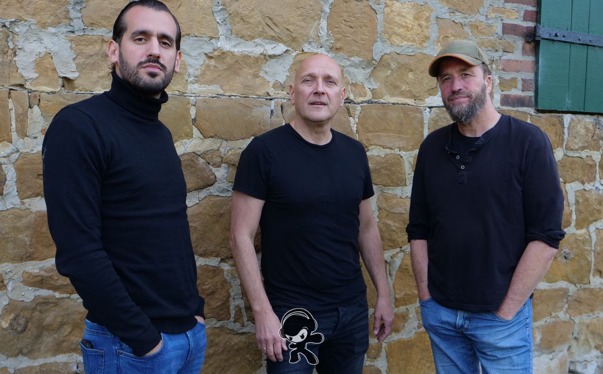 Invisible Joe & The Mushroom Gorilla - Take Me Down (Alternative Rock)