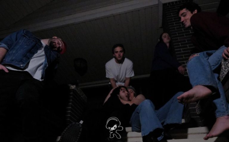 Persona 749 - stereo girl (Indie Rock)