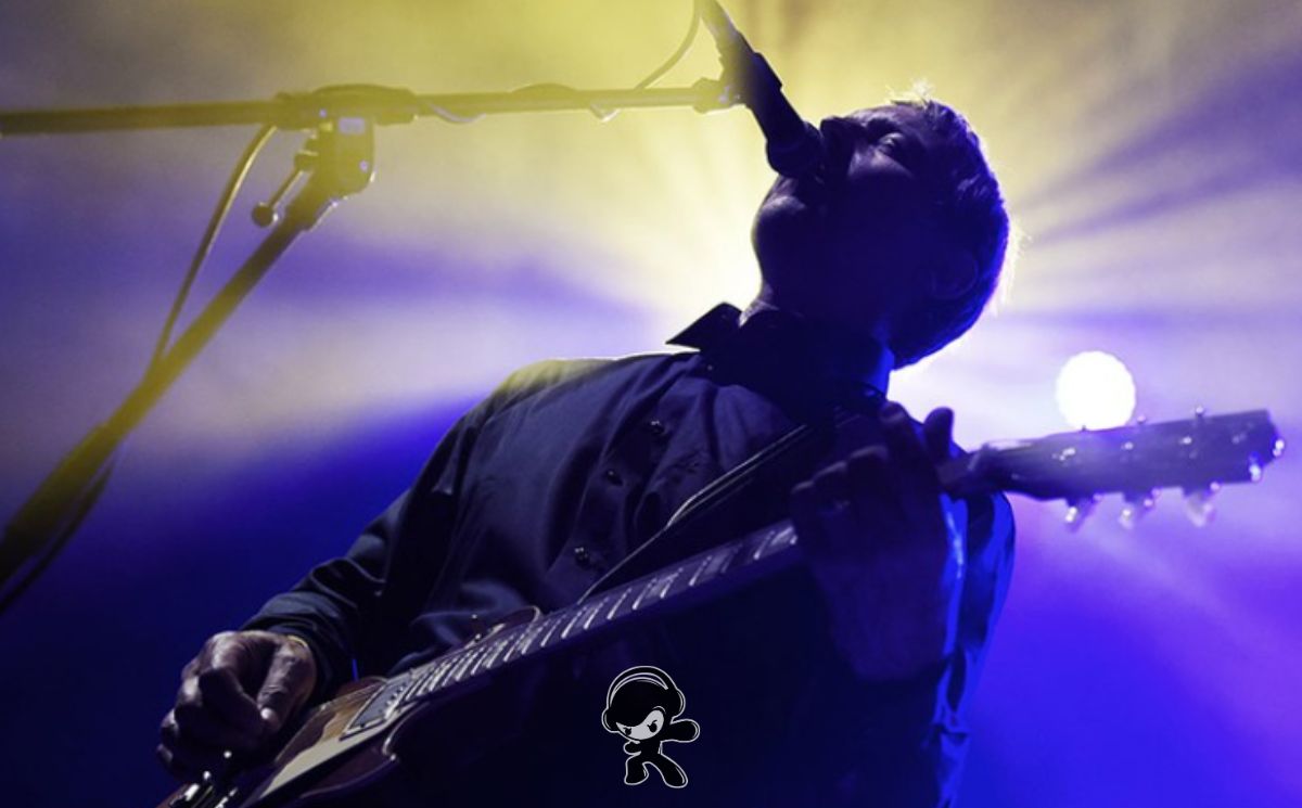 Pink Turns Blue - Dancing With Ghosts (Alternative Rock)