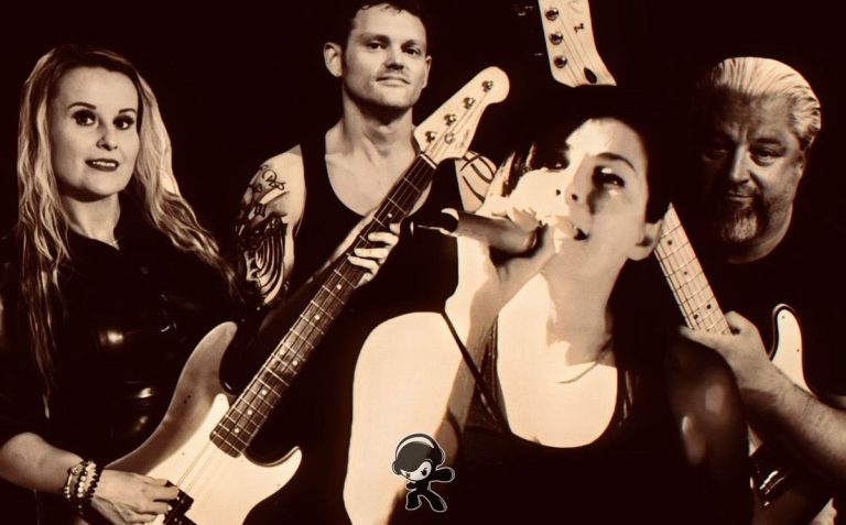 Roadhouse Royalty - Revolution (Hard Rock)