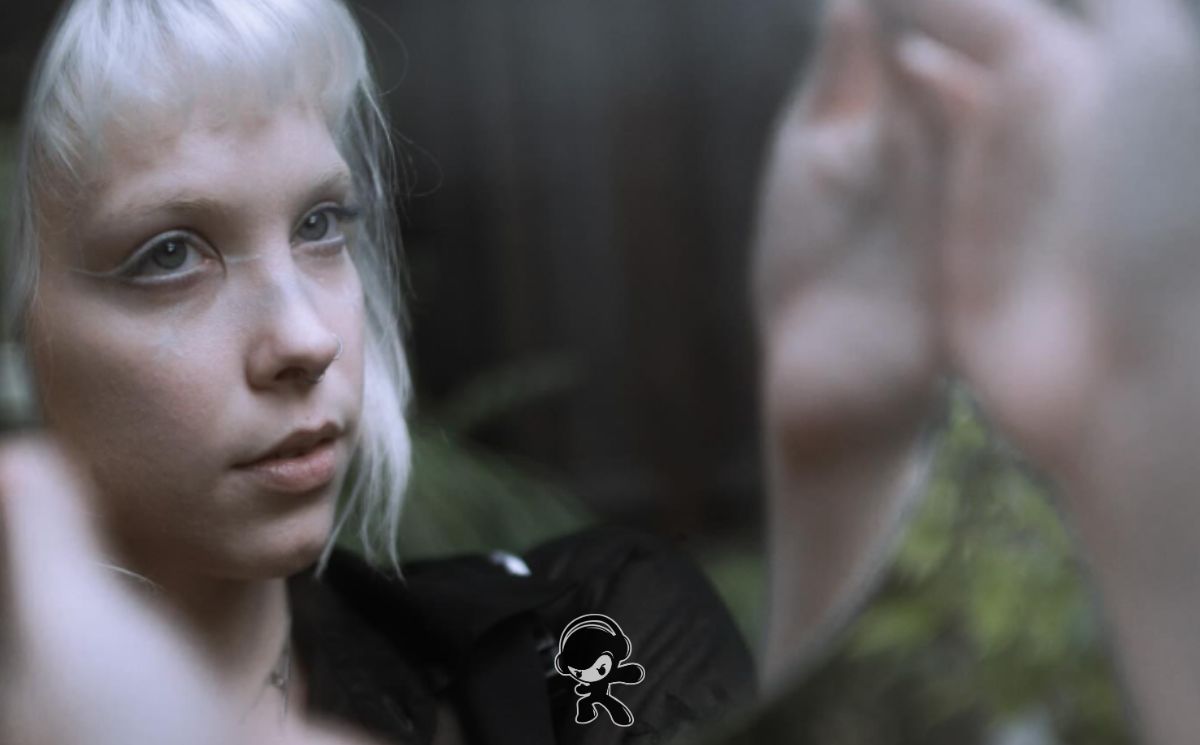 mango dreamgirl - Be Underwater (Dream Pop)