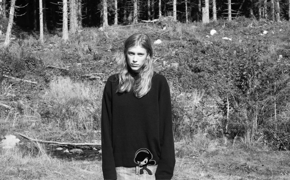 Alma Owren - under the surface (Dream Pop)