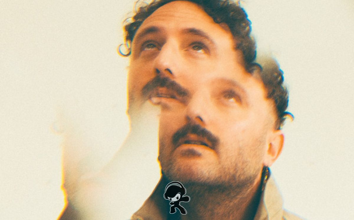 Kelcey Ayer - Different Planets (Indie Rock)