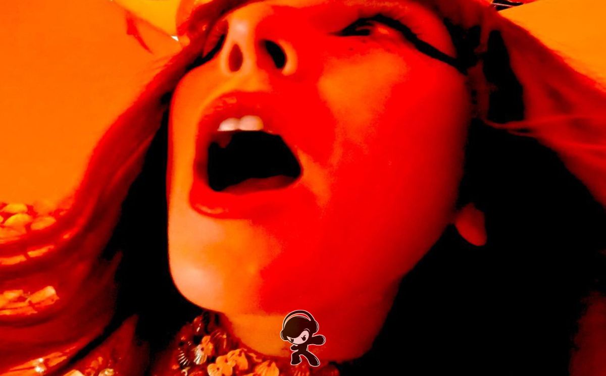 Looking Glass Alice - Contact (Indie Rock)