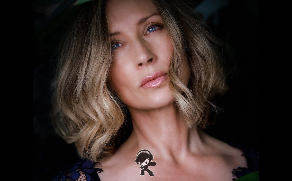 Astara Black - New Green Desert (Synthpop)