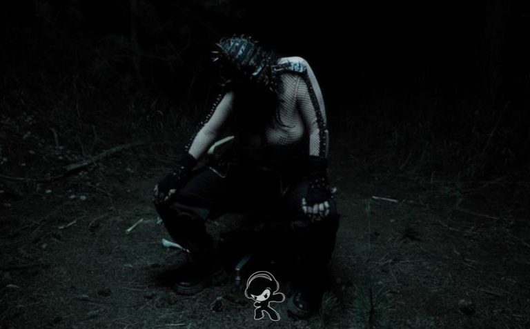 GHYST - THICK WITH IT (Dark Pop)