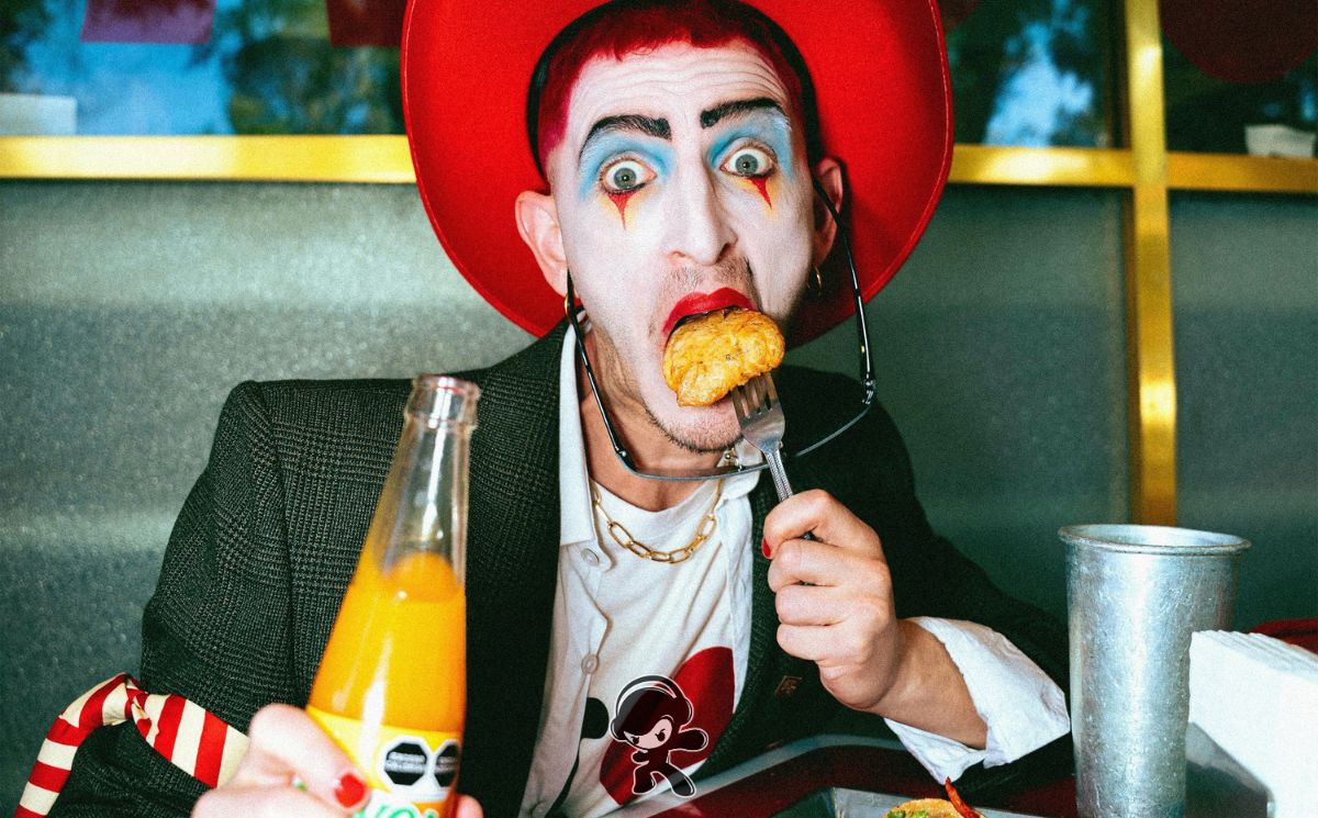 Goldy Head - Alv. Obregón (Electro Pop)