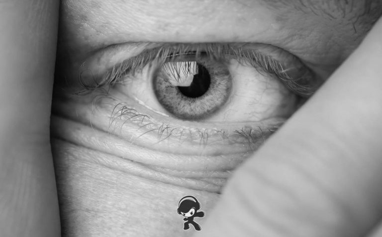 Max Rael – Brighter Future (Electro Pop)