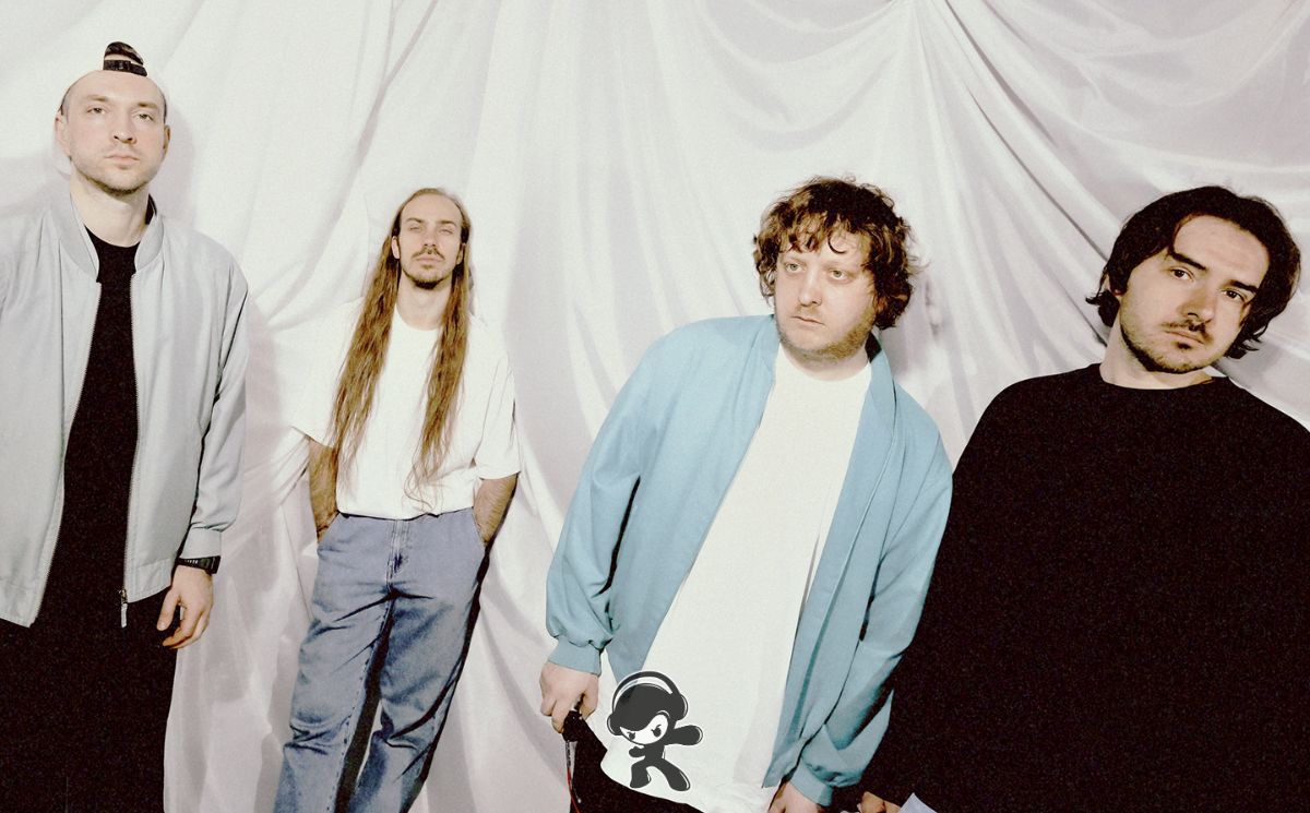 Pompeya – Awesome (Synthpop)