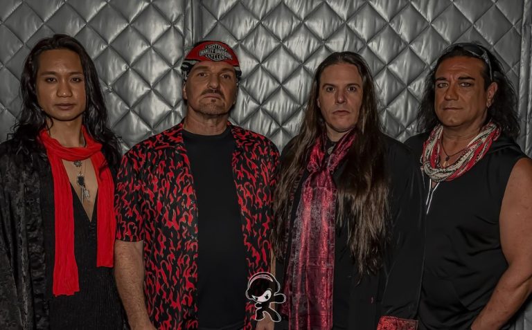 Red Temple 9 - The Whiskey's Sway (Hard Rock)