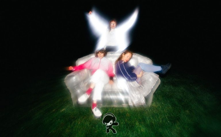 Stealing Sheep – Let’s Go! (Electro Pop)