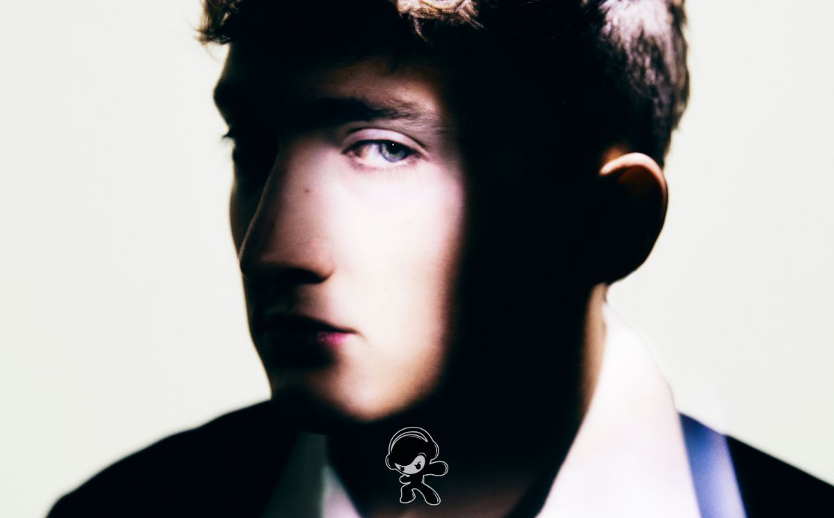 A Thousand Mad Things – Girl (Synthpop)