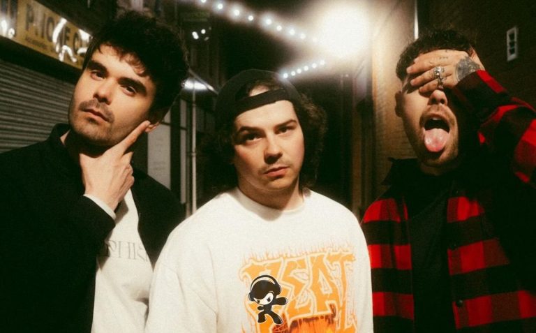 Blood Dealer - Crucifix (Post-Hardcore)