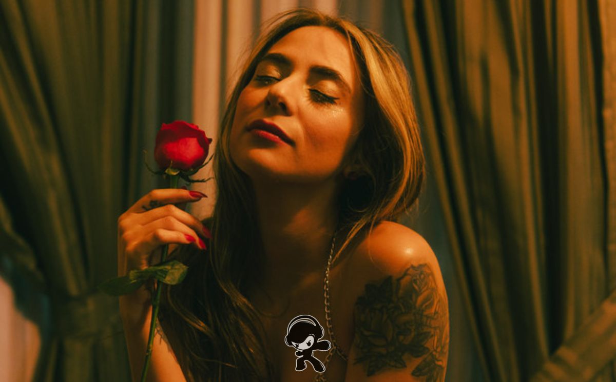 Daniella De Luca – Aquí (Pop)