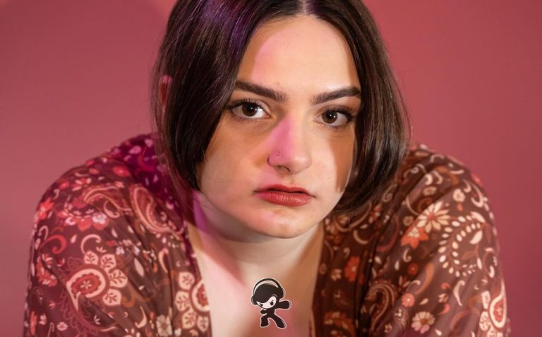 Gabrielle Manna - Typecast (Indie Pop)