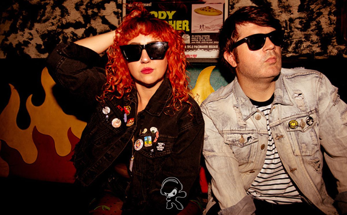 Glass Mansions – VIOLET (Alternative Rock)