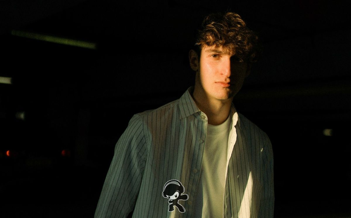 JEZTLS – Circles in the Car Park (Experimental Electronic)