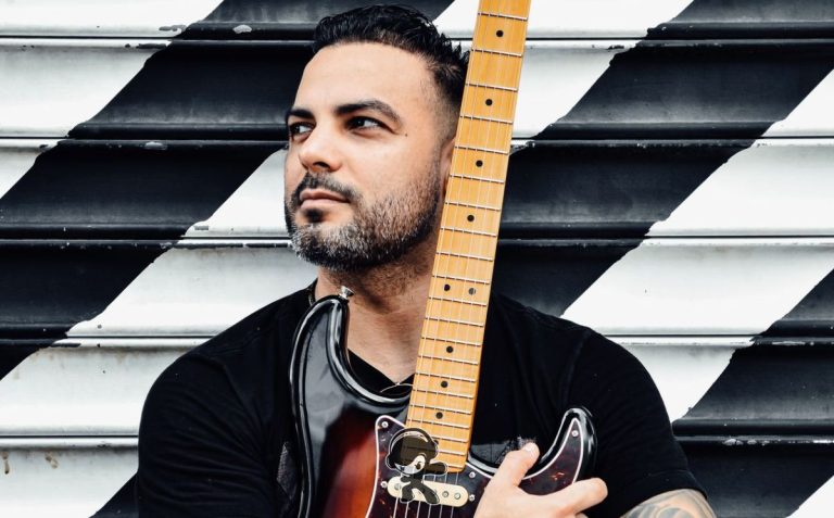 Silvano Enzo – Echoed Universes (Progressive Metal)