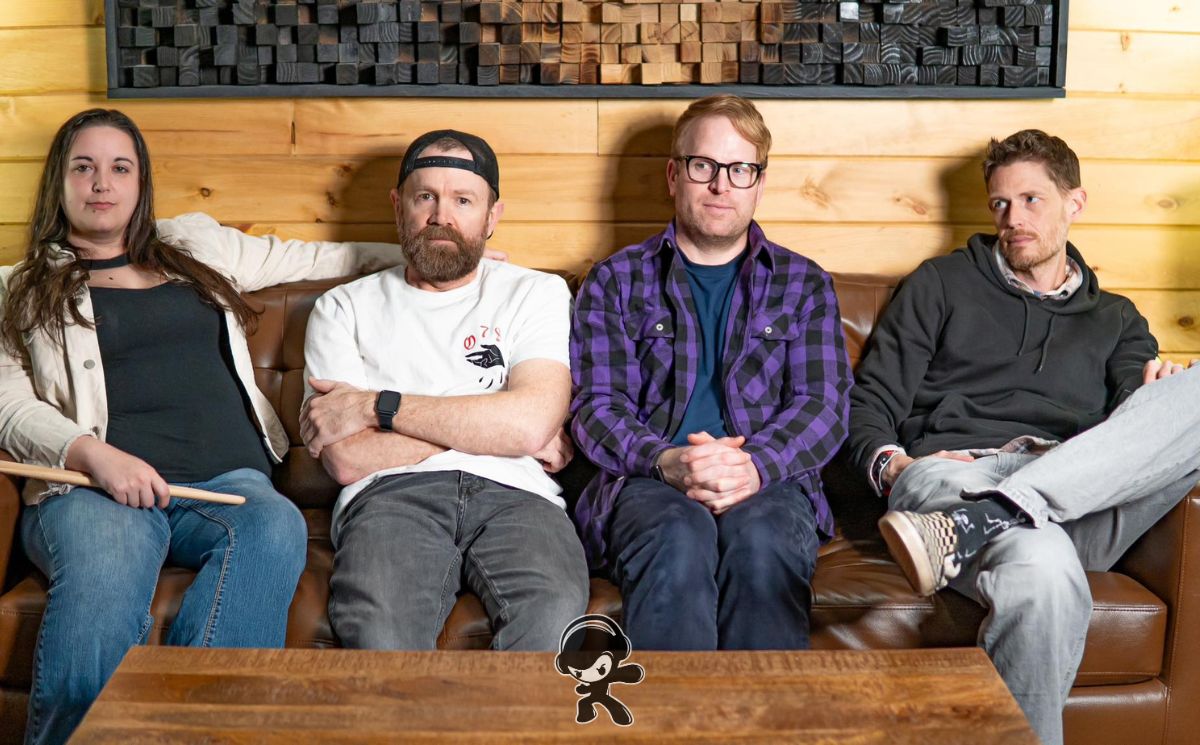 The Corrupted Hearts – Broken Slinky (Alternative Rock)