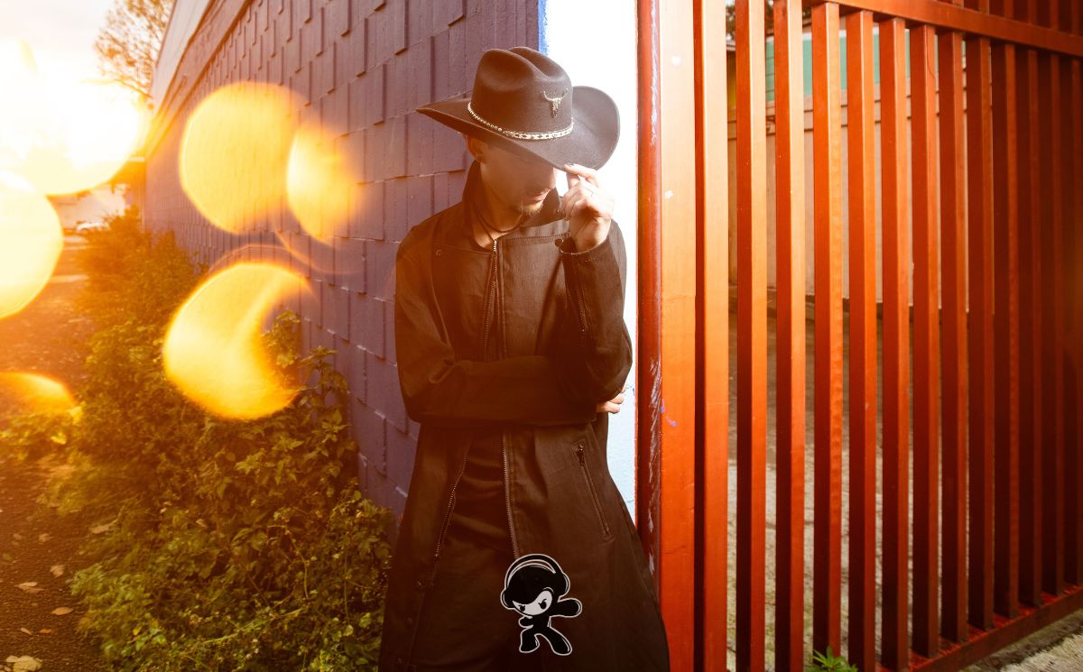 cloud.io – Gato Negro (Indie Electronic)