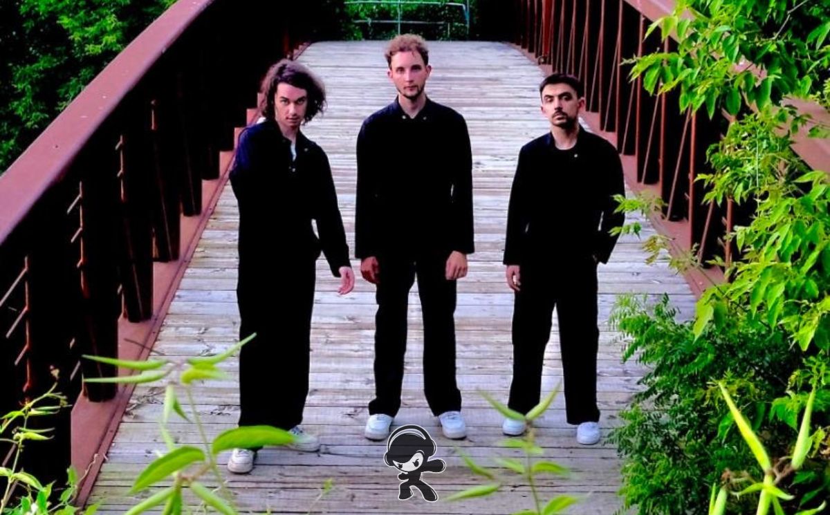 Black Paint – Pesticide (Alternative Rock)