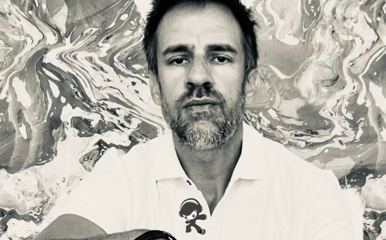 Cristian Dujmović – Sin Cuerpo (Indie Rock)