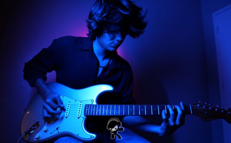 Simón – CAVE (Indie Pop)