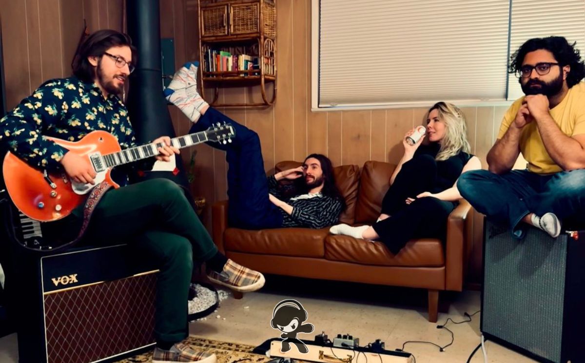 The Floor Is Not Lava – Morticia (Alternative Rock)