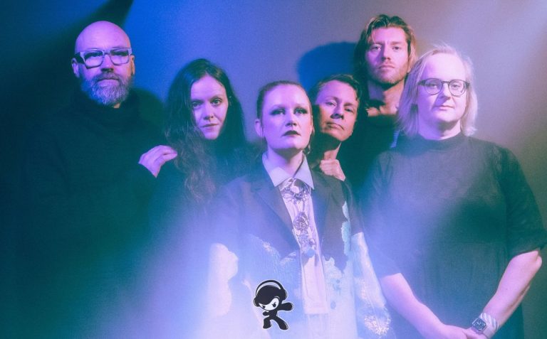 múm – Mild At Heart (Pop Art)