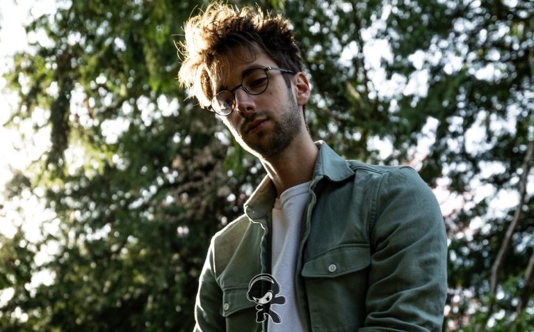 Kadeli – EMPATHY (Indie Pop)