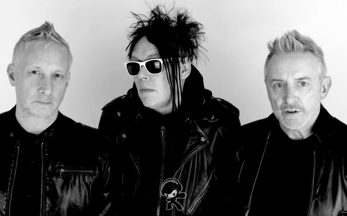 Calling All Astronauts - Will Somebody Help Me (Industrial Rock)