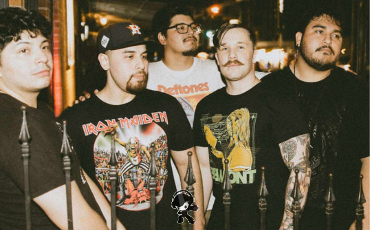 Estraya - Strawberry Ice (Post-Hardcore)