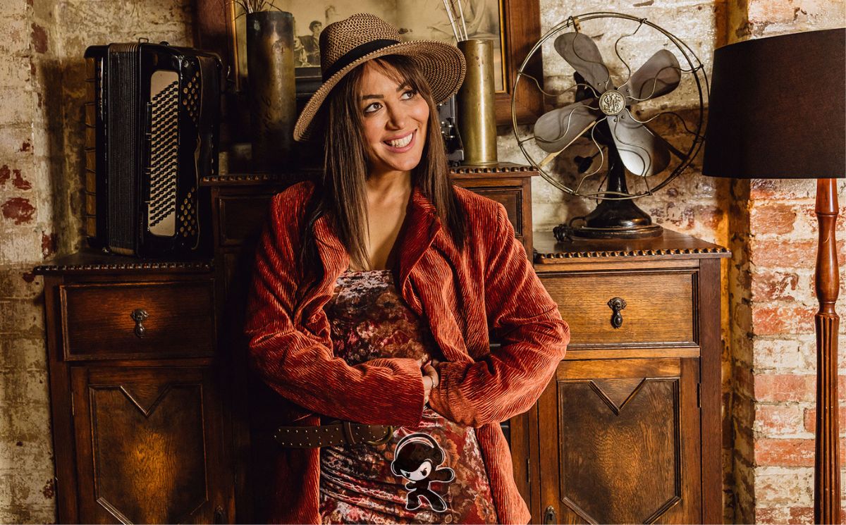 Kat Greta – Out of Tune (Pop Rock)