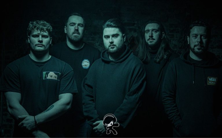 MONVRCHS - New Disease (Alternative Metal)