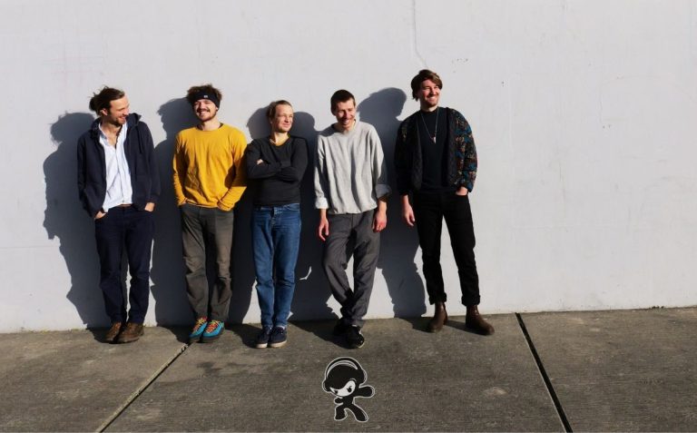 Ogrom Circus - We Were Tonight (Indie Rock)