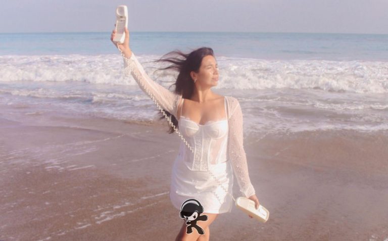 Reina Victoria - Trust Myself (Electro Pop)