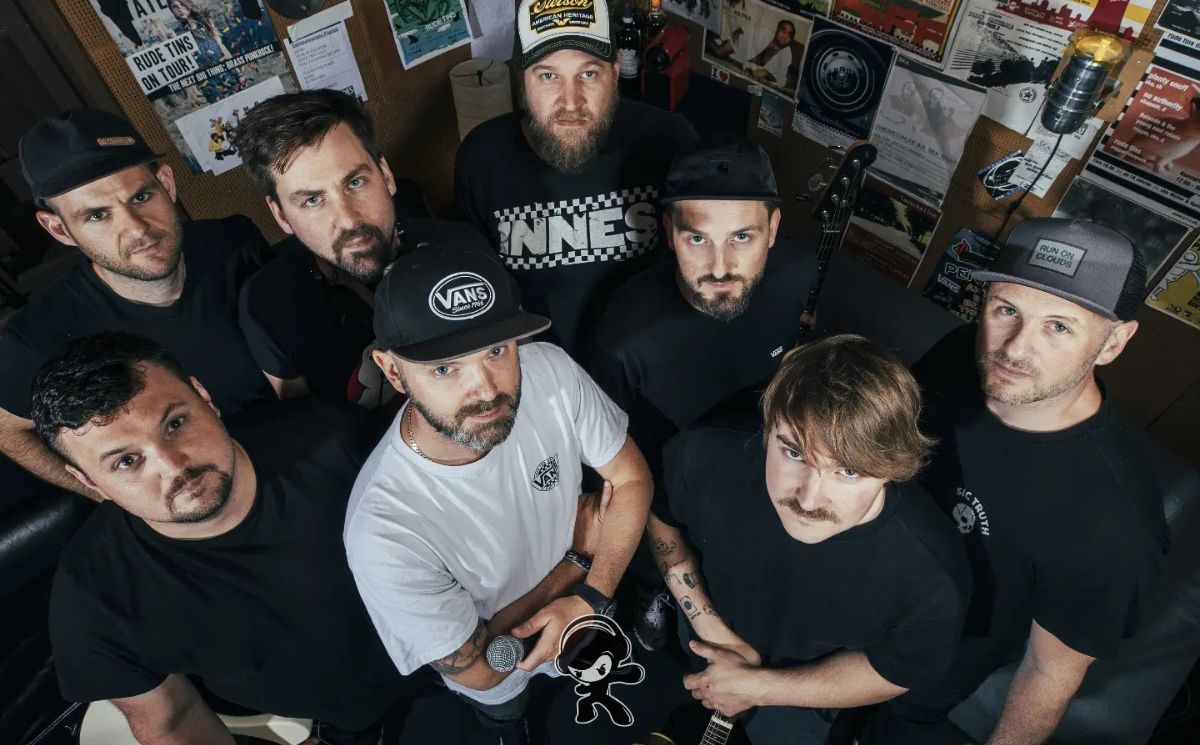 Rude Tins - Trigger (Pop Punk)