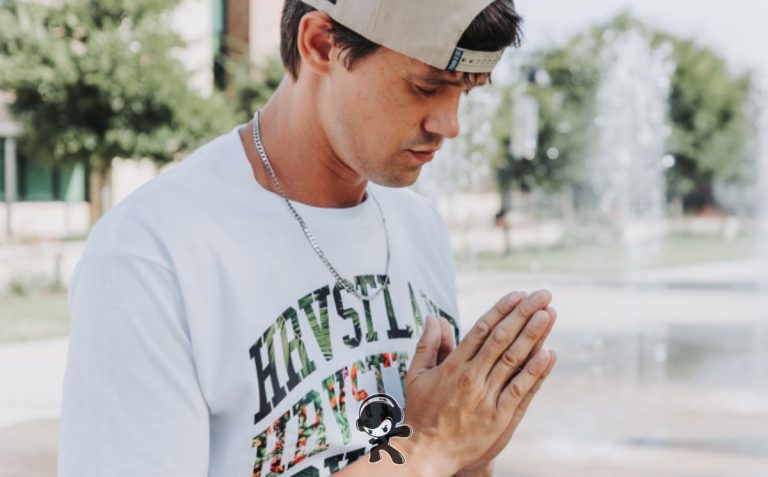 Tyler J Music - Your Holy Name (Pop)