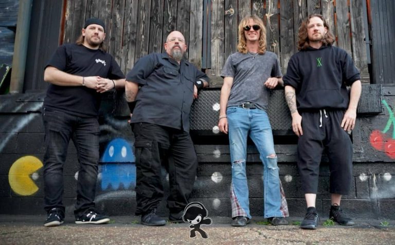 Xero Hour - Bend The Knee (Doom Metal)