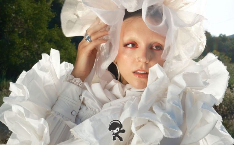 googly eyes - I Don’t Go Out (Dance Pop)