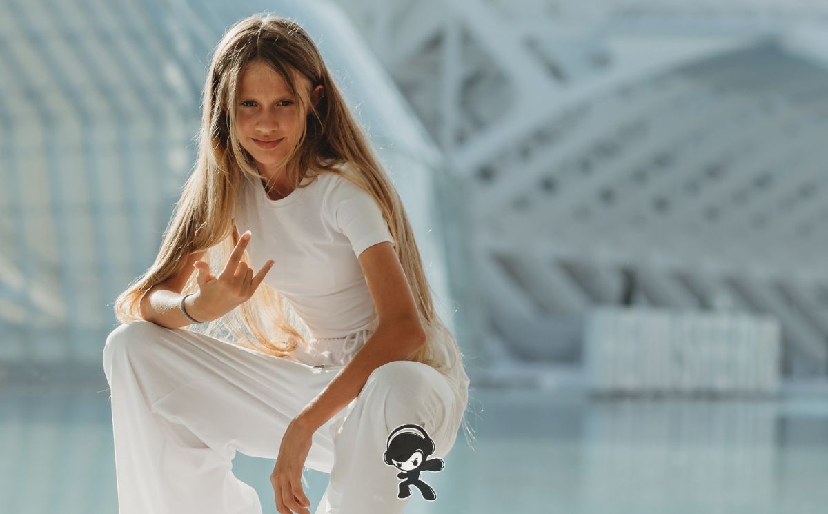 Amelina - Step by Step (Pop Rock)